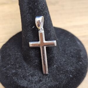 53. 925 Sterling Silver Cross Pendant.